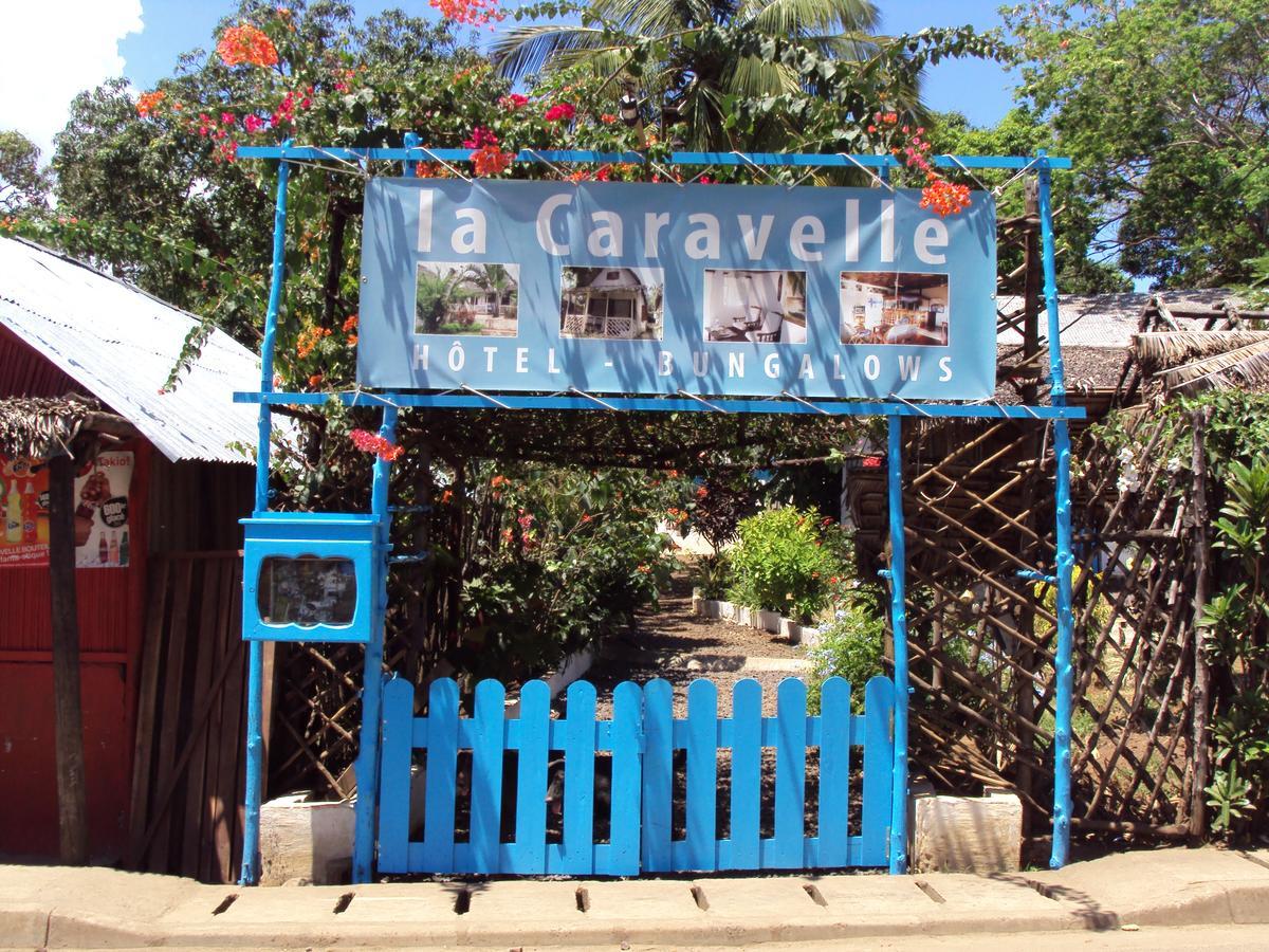 Hotel La Caravelle อัมบาโตโลกา ภายนอก รูปภาพ